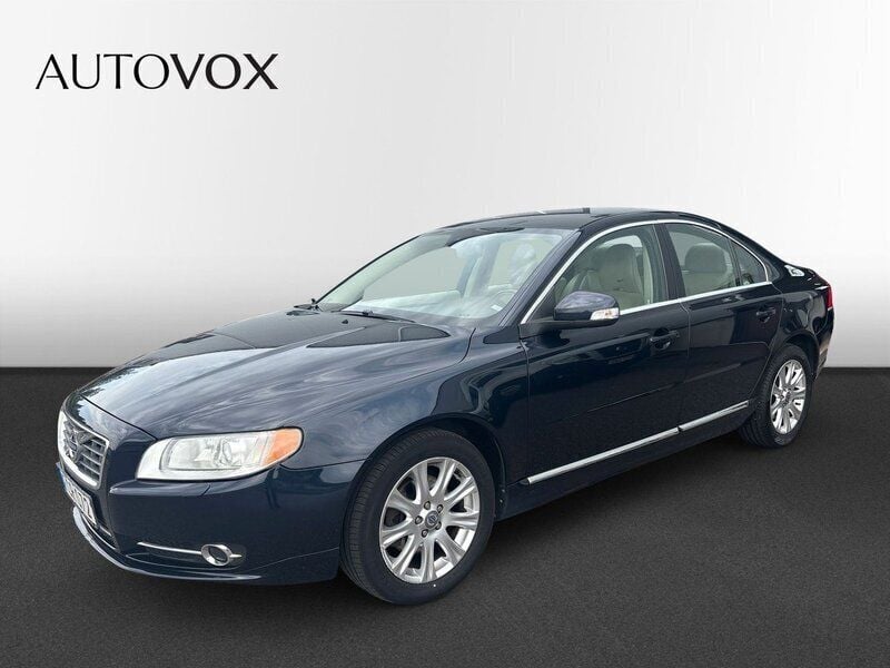 Mörkblå Begagnad 2010 Volvo S80 Summum Sedan | 58 900 kr (Bra pris) - Bild 1/2