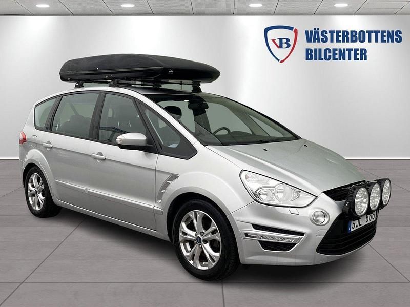 Grå Begagnad 2012 Ford S-MAX Sport Minibuss | 62 000 kr (Marknadspris) - Bild 1/4