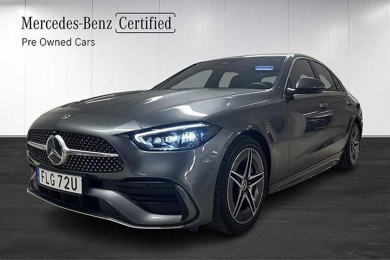 Grå Begagnad 2024 Mercedes C300 AMG Sedan | 524 900 kr - Bild 1/4