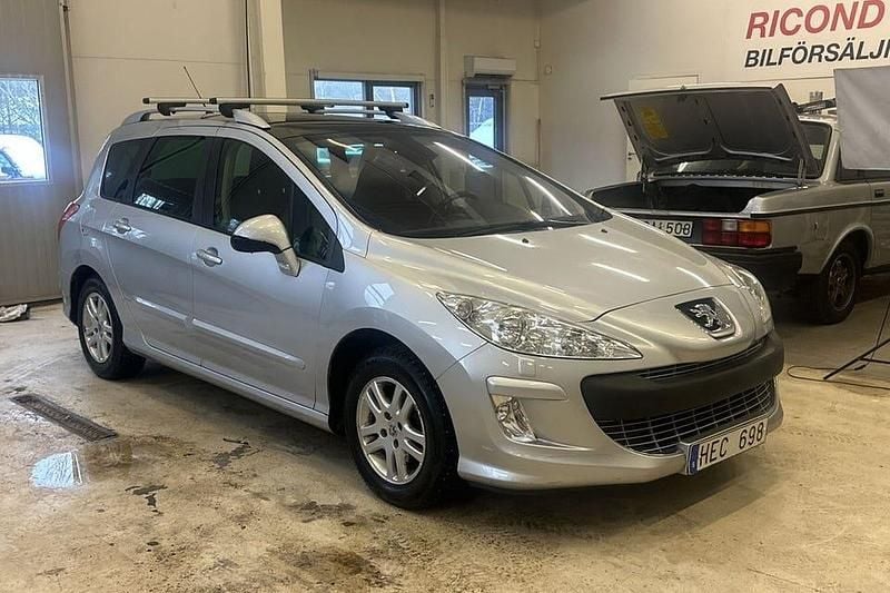 Begagnad Peugeot 308 SW 109 HK (80 kW) 2010 Silvermet Kombi