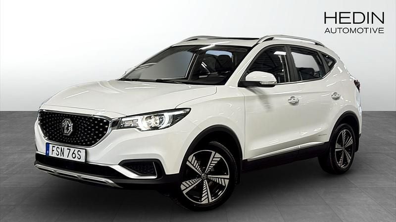 Begagnad MG ZS Luxury 105 kW (143 HK) 2020 Vit SUV