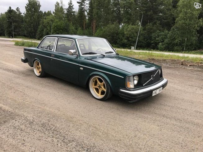 Volvo 240 gt