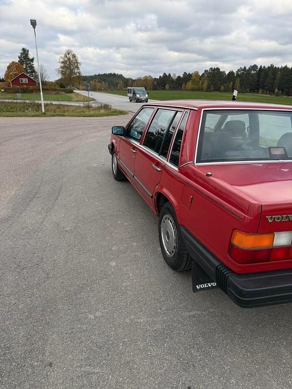 Begagnad 1988 Volvo 740 | 65 900 kr - Bild 1/4