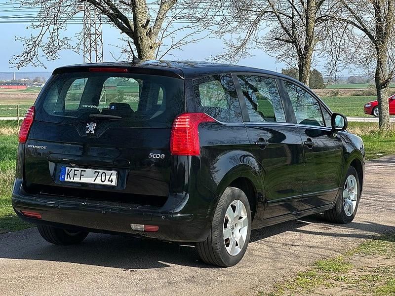 Begagnad Peugeot 5008 157 HK (115 kW) 2009 Svart Minibuss