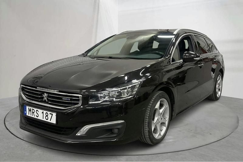 Brun Begagnad 2015 Peugeot 508 Allure | 66 000 kr - Bild 1/4