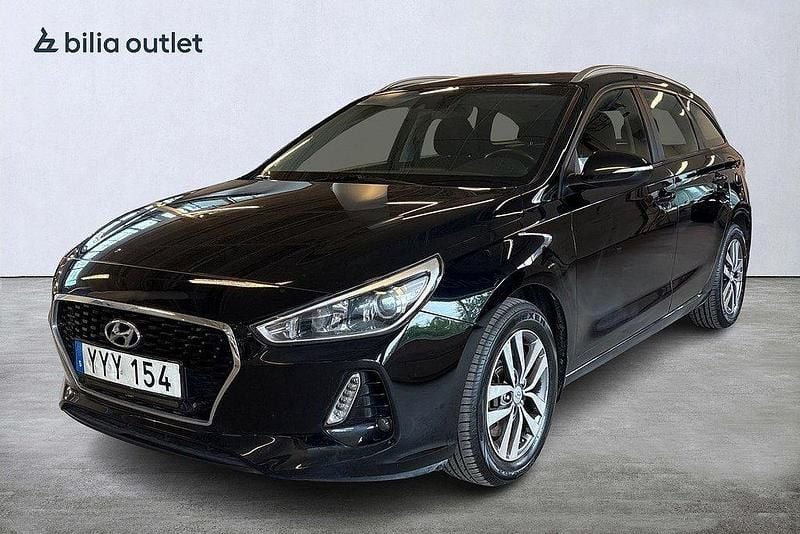 Svart Begagnad 2017 Hyundai i30 Comfort Kombi | 144 000 kr (Marknadspris) - Bild 1/4