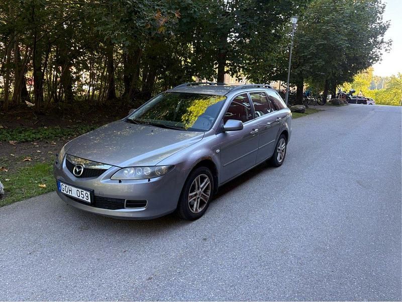 Grå Begagnad 2007 Mazda 6 Edition Kombi | 32 000 kr (Marknadspris) - Bild 1/4