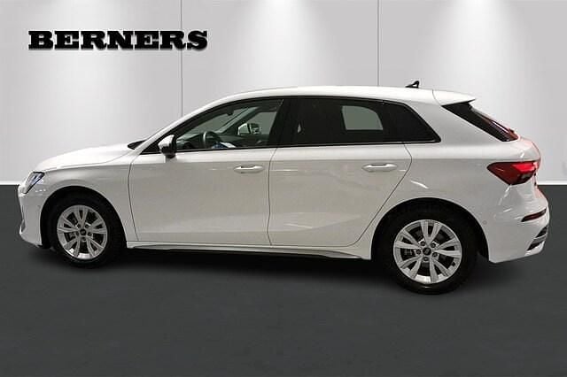 Begagnad Audi A3 Proline 151 HK (111 kW) 2025 Arkonavit