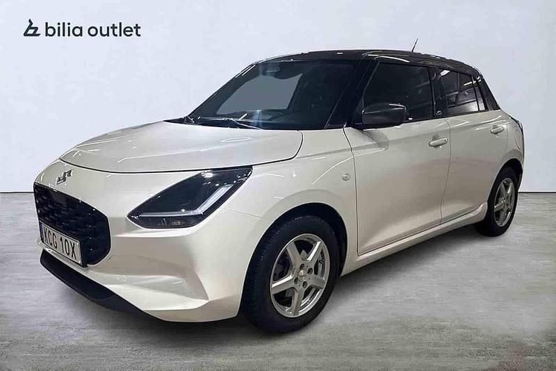 Begagnad Suzuki Swift 2024 Vit Halvkombi