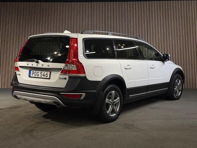 Begagnad Volvo XC70 Standard 181 HK (133 kW) 2016 Vit Kombi