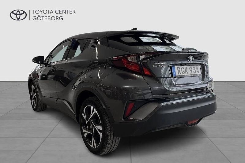 Begagnad Toyota C-HR Edition 124 HK (91 kW) 2022 Grå SUV