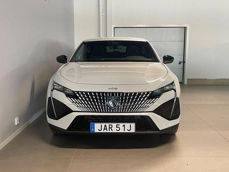 Begagnad Peugeot 408 GT GT 131 HK (96 kW) 2023 Vit SUV
