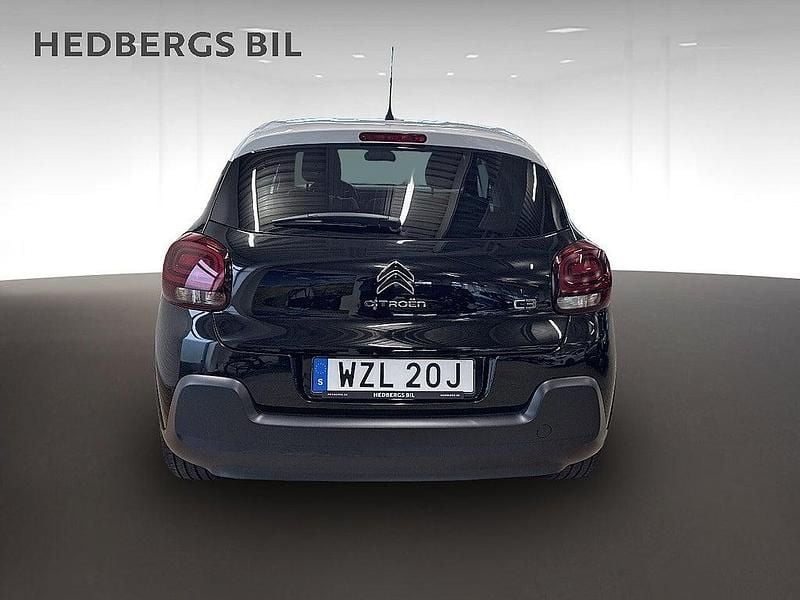 Begagnad Citroën C3 PureTech 110 HK (80 kW) 2023 Svart Halvkombi