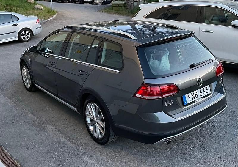 Begagnad 2018 VW Golf Alltrack Kombi | 189 900 kr (Bra pris) - Bild 1/4