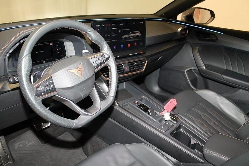 Begagnad Cupra Leon 150 HK (110 kW) 2024 Vit ("nevada" weiss) Kombi