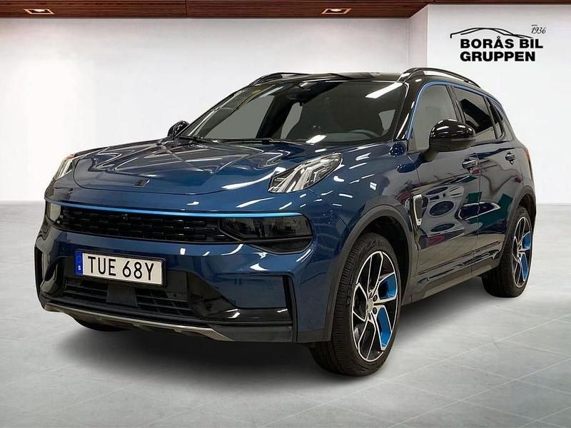 Blå Begagnad 2023 Lynk & Co 01 SUV | 289 000 kr (Marknadspris) - Bild 1/4