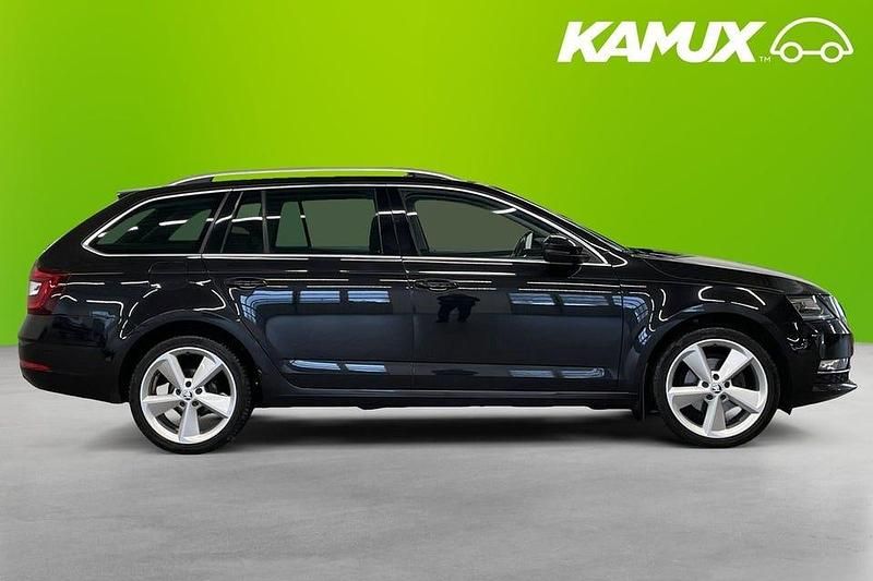 Begagnad Skoda Octavia 150 HK (110 kW) 2020 Svart Kombi