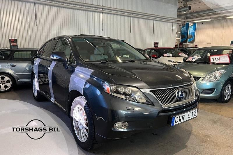 Mörkgrå (grå) Begagnad 2009 Lexus RX450h Luxury Line SUV | 119 900 kr (Bra pris) - Bild 1/3