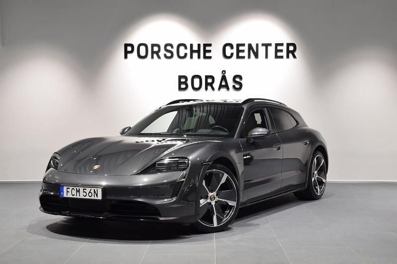 Mörkgrå (grey) Begagnad 2022 Porsche Taycan Cross Turismo Sedan | 719 000 kr - Bild 1/4