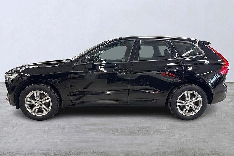 Begagnad Volvo XC60 Momentum 192 HK (141 kW) 2019 Svart SUV