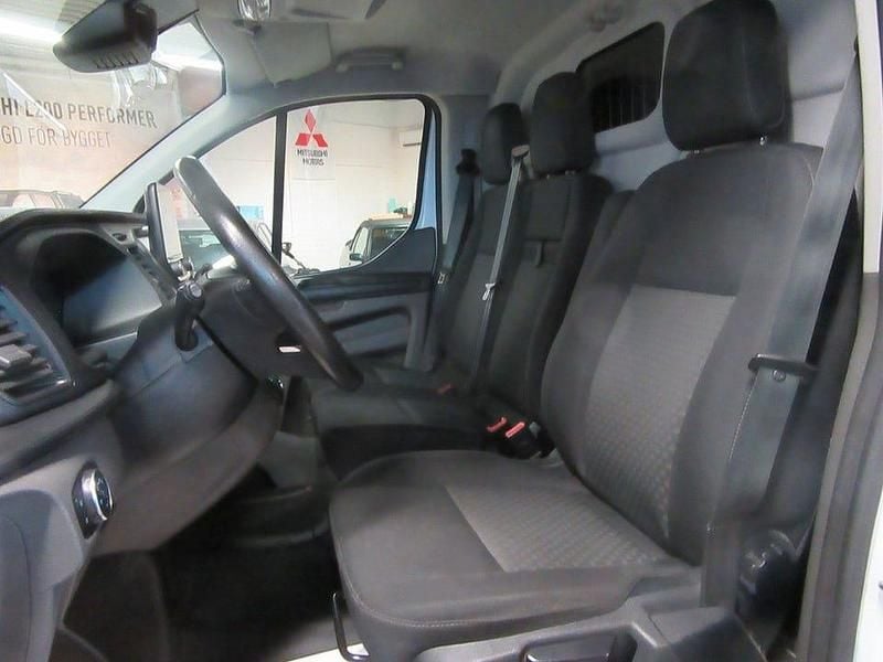 Begagnad Ford Transit Custom 131 HK (96 kW) 2019 Vit Van
