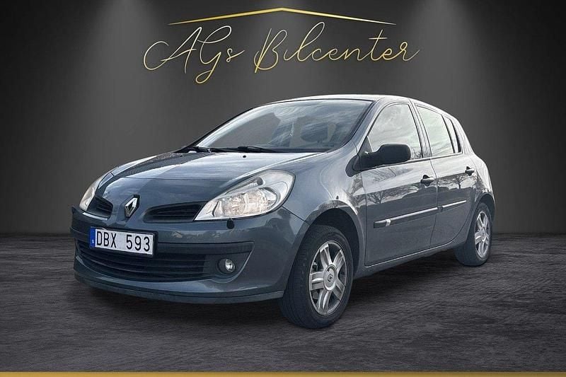Blå Begagnad 2006 Renault Clio R.S. Halvkombi | 32 900 kr (Lite dyr) - Bild 1/4