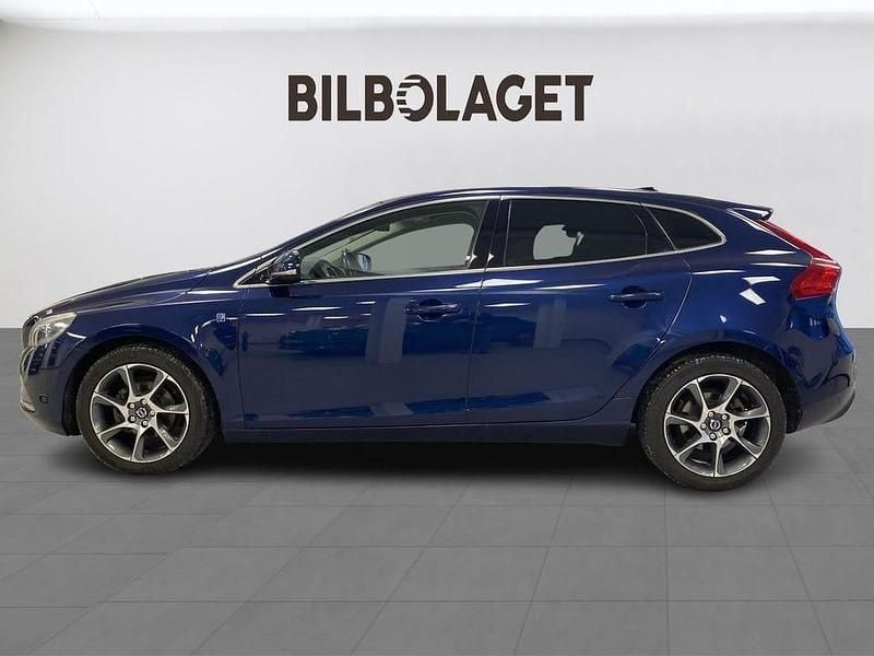 Begagnad Volvo V40 Ocean Race 116 HK (85 kW) 2014 Blå