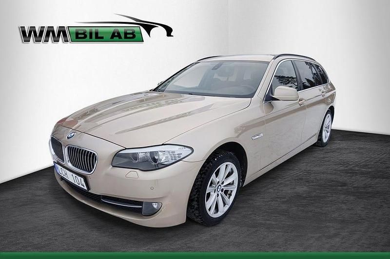 Ljusbrun Begagnad 2010 BMW 520 Kombi | 129 000 kr (Lite dyr) - Bild 1/4