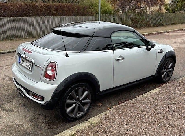 Begagnad 2012 Mini Cooper S Halvkombi | 114 000 kr (Marknadspris) - Bild 1/4