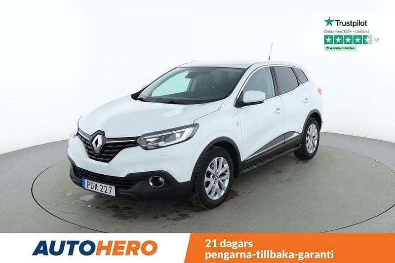 Vit Begagnad 2017 Renault Kadjar Zen SUV | 137 000 kr (Marknadspris) - Bild 1/4