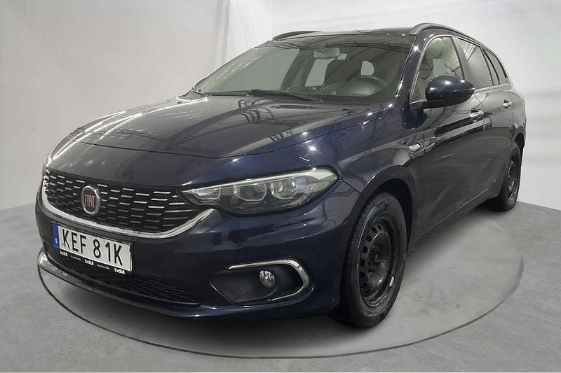 Blå Begagnad 2020 Fiat Tipo Lounge Kombi | 99 000 kr (Bra pris) - Bild 1/4