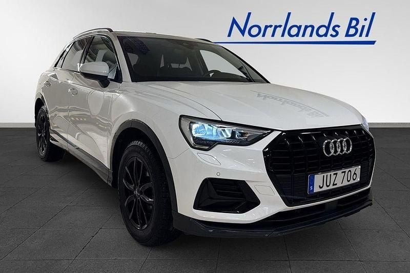 Ibisvit Begagnad 2021 Audi Q3 Advanced Plus SUV | 289 000 kr (Marknadspris) - Bild 1/4