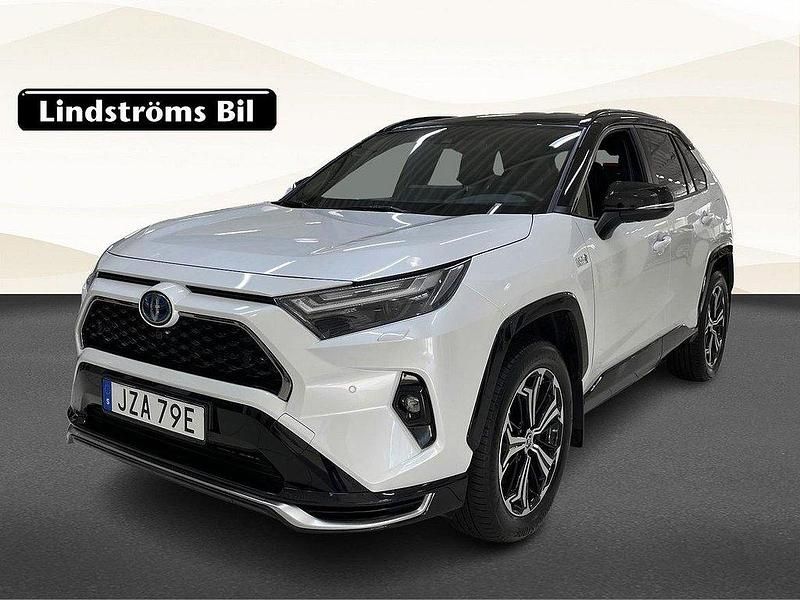 Vit Begagnad 2024 Toyota RAV4 Hybrid Style SUV | 594 000 kr (Dyr) - Bild 1/3
