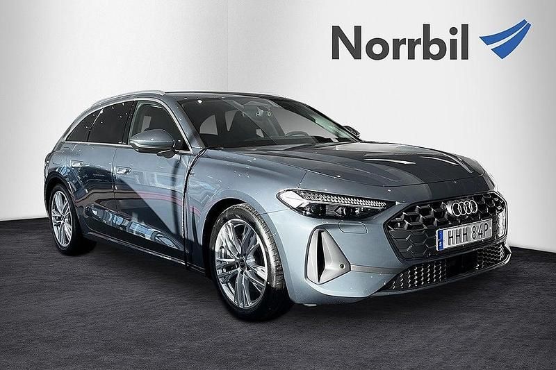 Ny Audi A5 Design 252 HK (185 kW) 2025 Blå Sportkupé