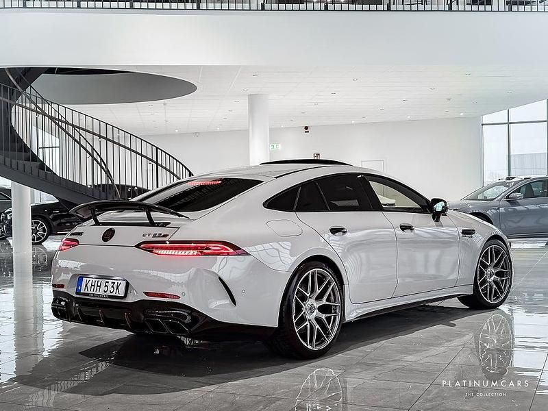 Begagnad Mercedes S63 AMG AMG 639 HK (469 kW) 2021 Silver Sedan