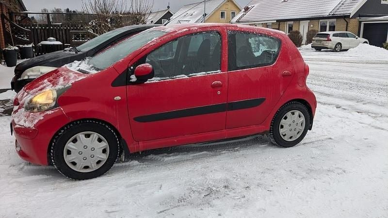 Begagnad Toyota Aygo 68 HK (50 kW) 2007 Halvkombi