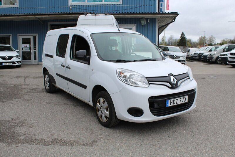 Vit Begagnad 2019 Renault Kangoo Minibuss | 109 000 kr (Marknadspris) - Bild 1/4