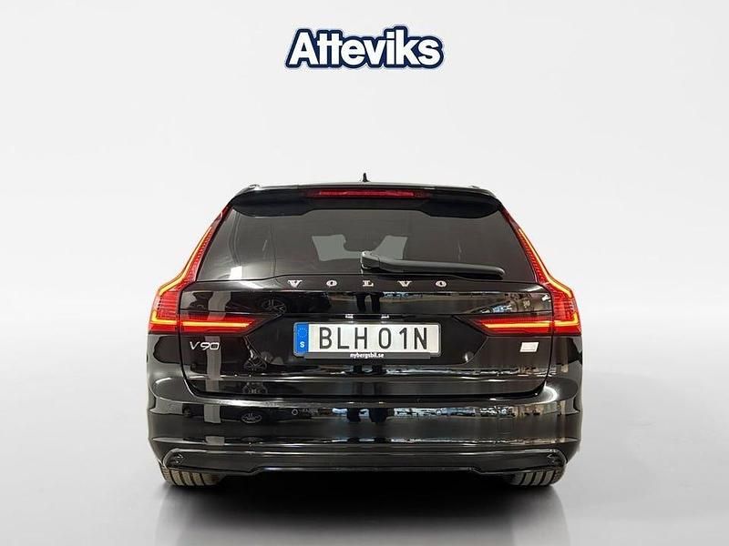 Begagnad Volvo V90 R-Design 344 HK (253 kW) 2021 Svart Kombi