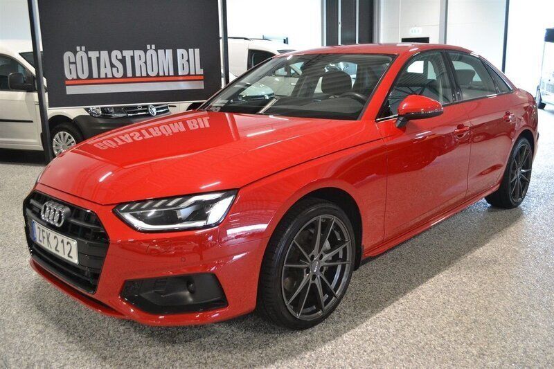 Röd Begagnad 2022 Audi A4 Advanced Sedan | 318 000 kr (Marknadspris) - Bild 1/4