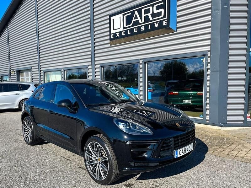 Svart Begagnad 2019 Porsche Macan Turbo SUV | 599 900 kr (Marknadspris) - Bild 1/4