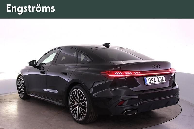 Ny Audi A5 S-Line 252 HK (185 kW) 2025 Svart Sedan