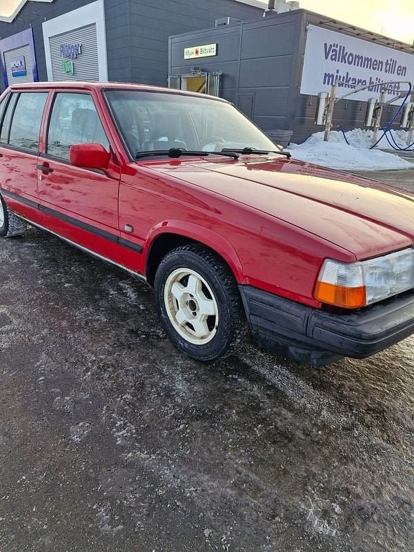 Begagnad Volvo 940 280 HK (205 kW) 1998
