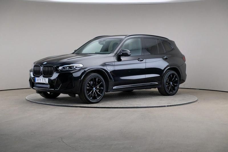 Svart Begagnad 2022 BMW X3 M Sport SUV | 405 000 kr (Bra pris) - Bild 1/4