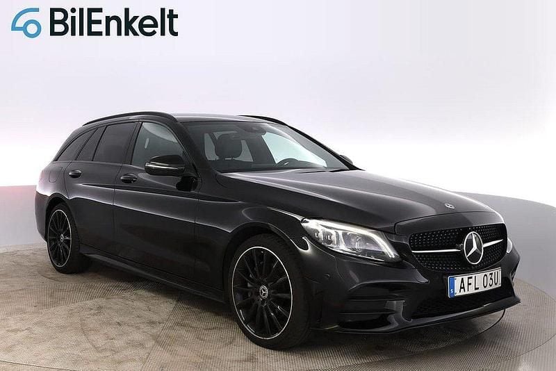 Svart Begagnad 2020 Mercedes C200 AMG Kombi | 274 900 kr (Marknadspris) - Bild 1/4
