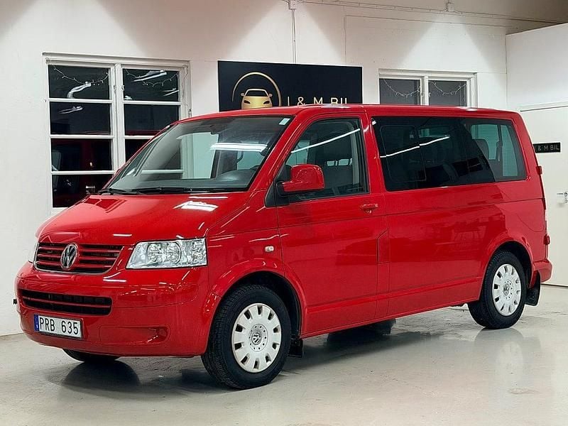 Röd Begagnad 2006 VW Transporter Van | 129 900 kr - Bild 1/4