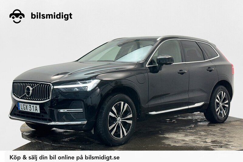 Svart Begagnad 2022 Volvo XC60 Momentum SUV | 324 900 kr (Superpris) - Bild 1/3