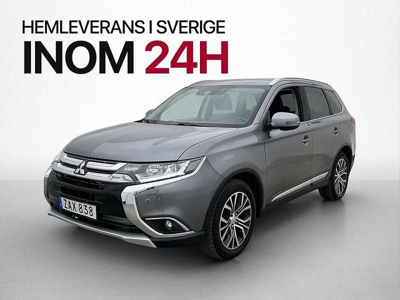 Begagnad Mitsubishi Outlander 150 HK (110 kW) 2017 Grå SUV