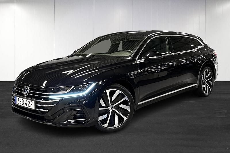 Svart (black) Begagnad 2021 VW Arteon R-line Kombi | 320 000 kr (Marknadspris) - Bild 1/4
