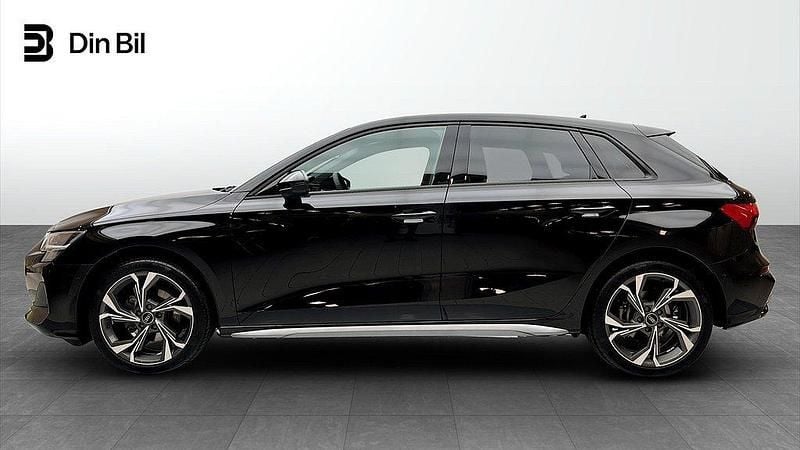Begagnad Audi A3 Sportback Premium 150 HK (110 kW) 2025 Svart Halvkombi