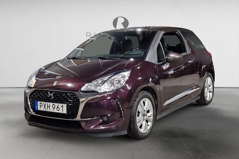 Flerfärgad Begagnad 2017 DS Automobiles DS3 So Chic Halvkombi | 72 900 kr - Bild 1/3